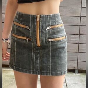 Urban Outfitters Gray and White Skirt